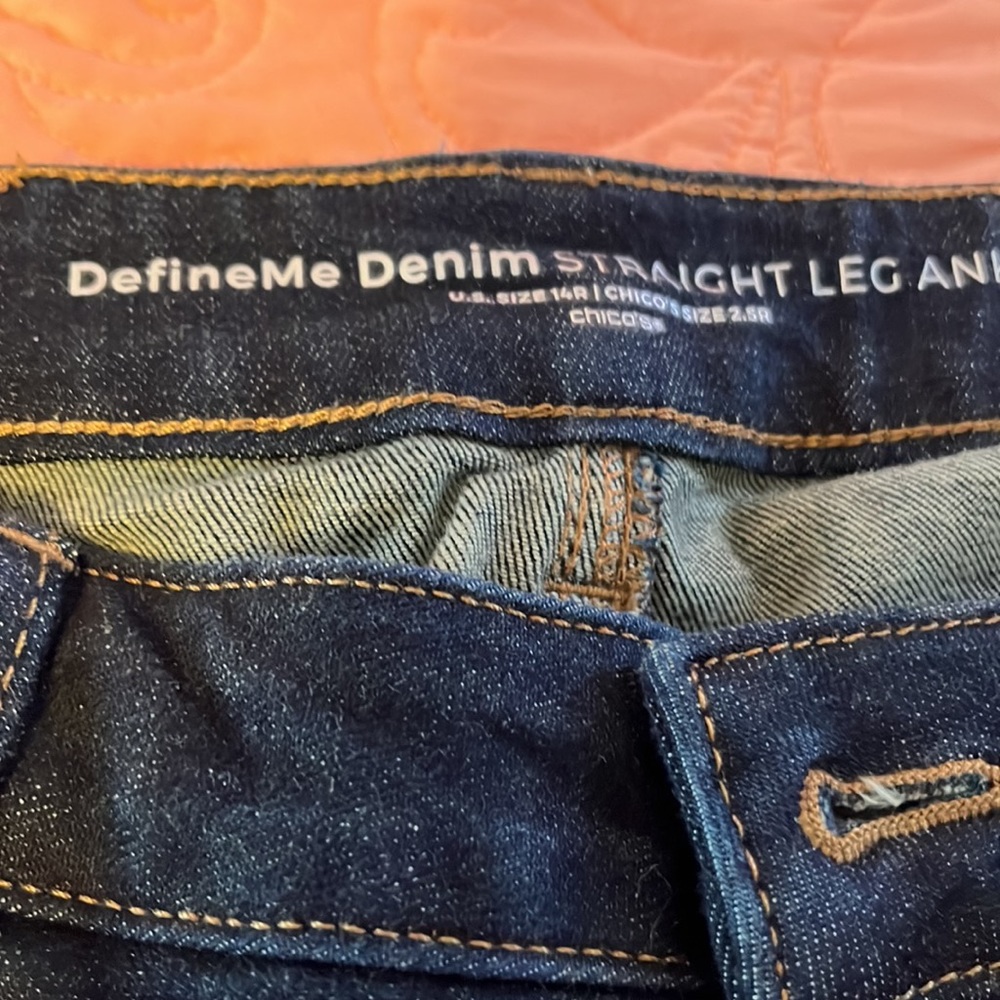 New with tags chicos define me denim straight leg ankle jeans - Picture 4 of 4